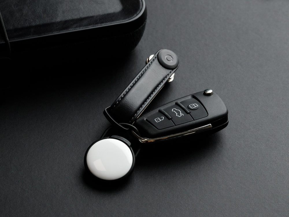 Slim Case for AirTag – Orbitkey