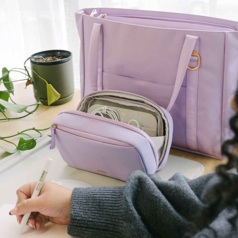 CELINE ライトパープル キーリング The Lilac Collection – Orbitkey